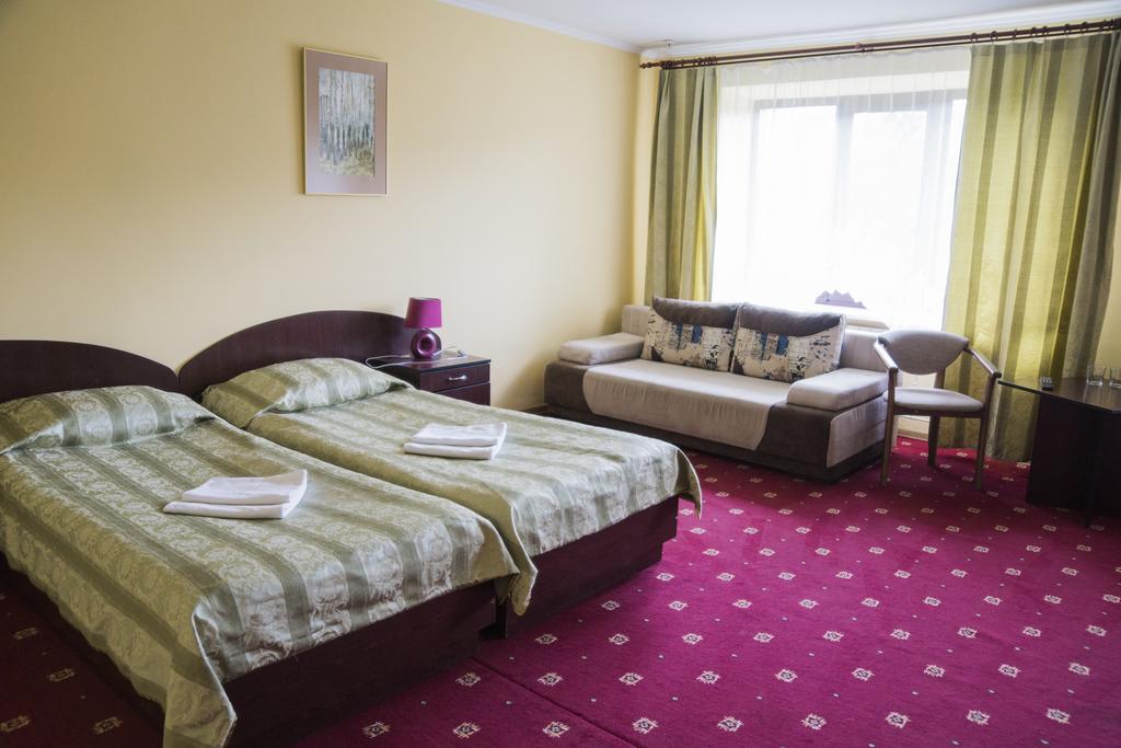 Hotel Perlyna Karpat Slavske Exteriér fotografie